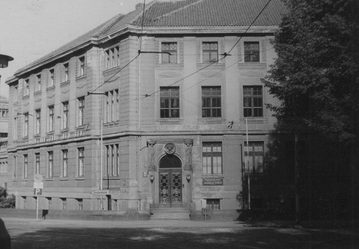 Eingangsbereich Ing.-Schule