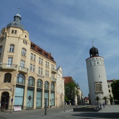Dicker Turm